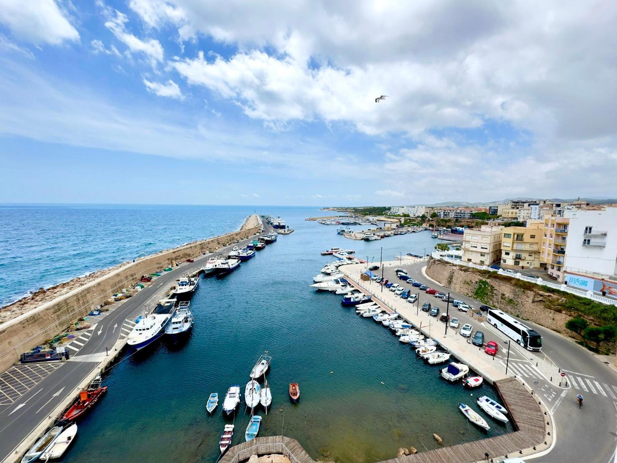 Charming Sea Front 3 Bedroom Apartment - Incredible Views! L'Ametlla de Mar Exterior foto